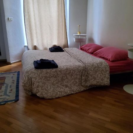 Appartement Antica Casa Oddone à Asti Extérieur photo