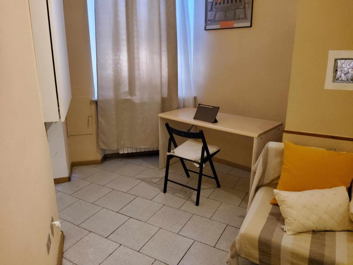 Appartement Antica Casa Oddone à Asti Extérieur photo