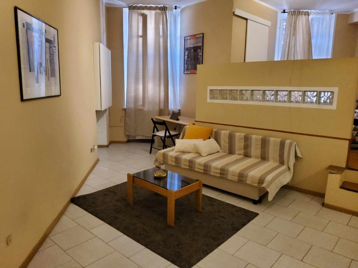 Appartement Antica Casa Oddone à Asti Extérieur photo